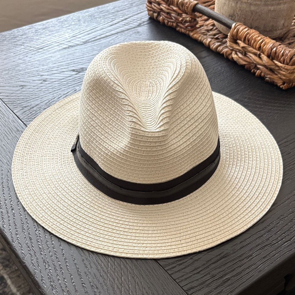 Vince Camuto Cream Fedora Hat with Black Band